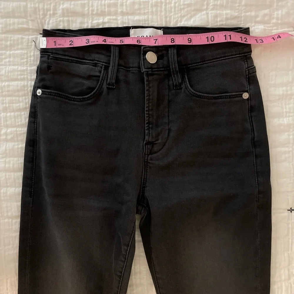 FRAME Denim Le High Skinny Jeans in Billups Chew Black Wash High Rise Size 26